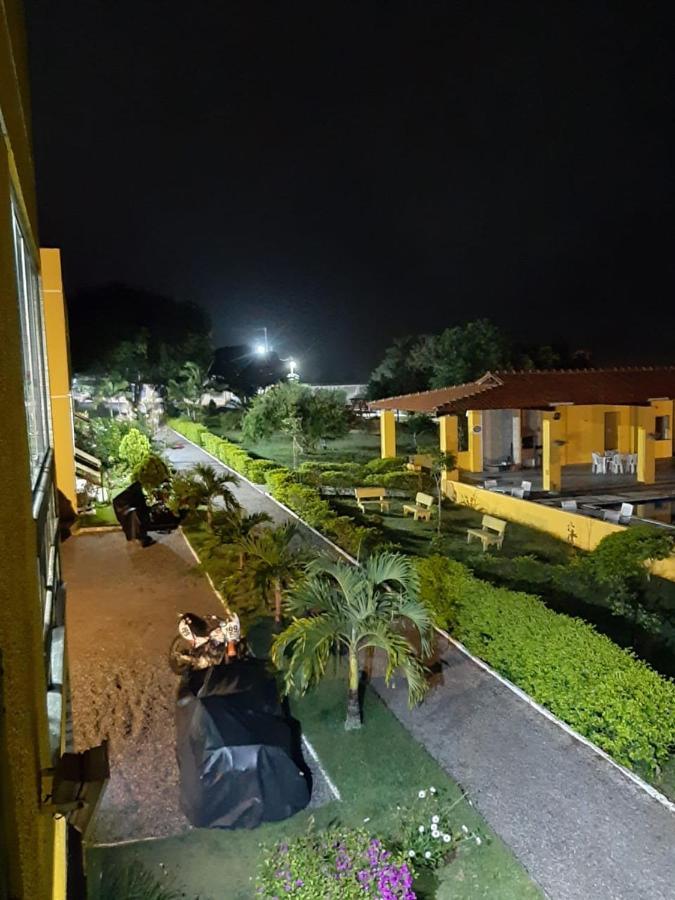 Flat Condominio Paraiso Serra Negra بيزيروس المظهر الخارجي الصورة